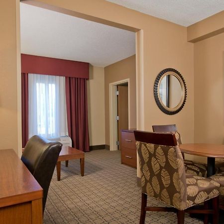 Russell Inn And Suites ستاركفيل المظهر الخارجي الصورة
