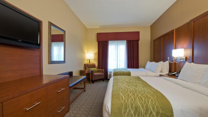 Russell Inn And Suites ستاركفيل المظهر الخارجي الصورة