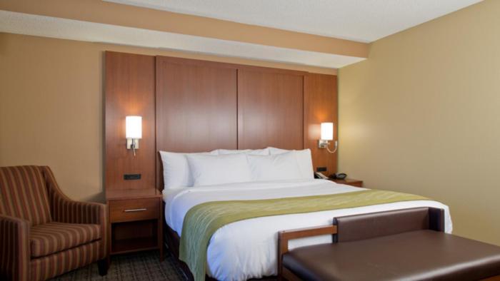 Russell Inn And Suites ستاركفيل المظهر الخارجي الصورة